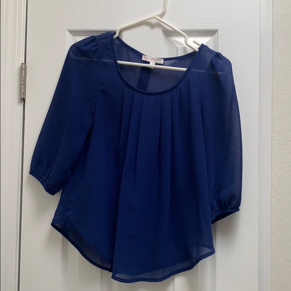 Sheer 3/4 sleeve top